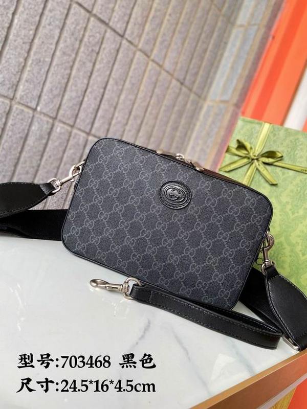 Gucci Handbags 273